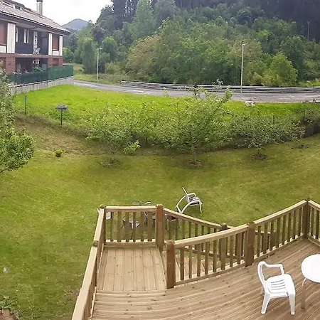 Dom wakacyjny La Casa De Arantza Con Jardin Y Wifi Ispáster
